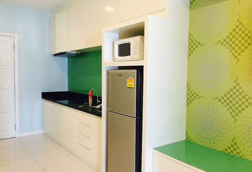 Estudi Bàsic, View Talay 6 Condominium By Honey