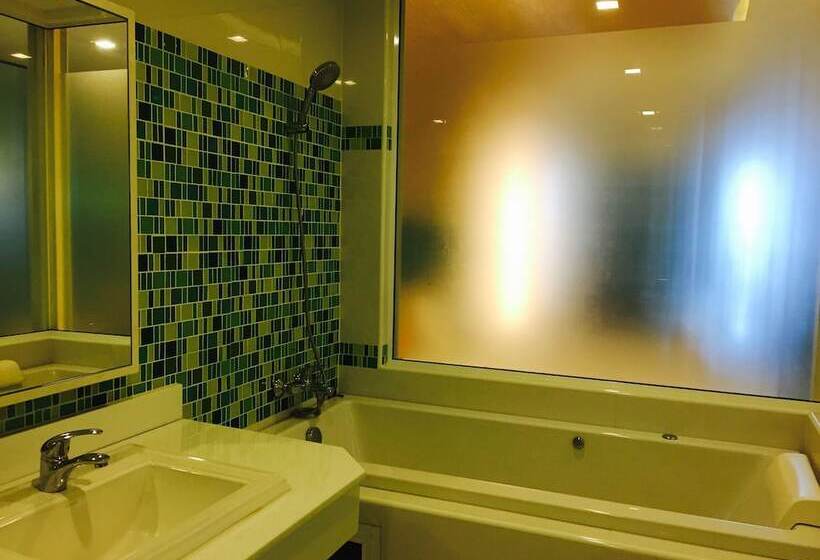 Habitació Triple Basic, View Talay 6 Condominium By Honey