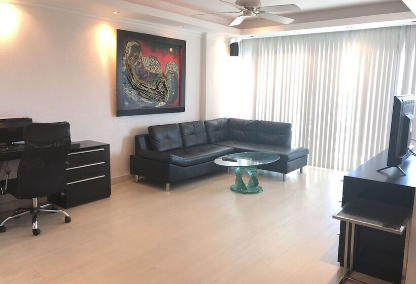 Suite Executiva 2 Dormitoris, View Talay 6 Condominium By Honey