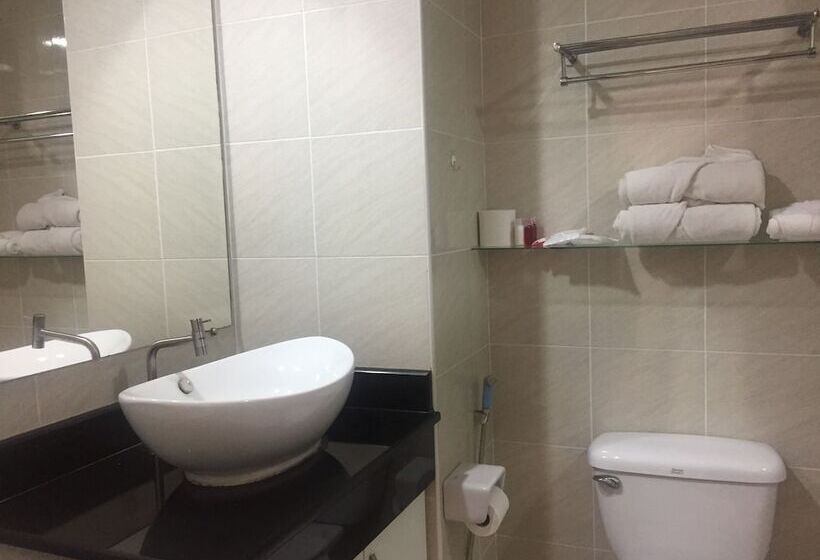 Estudi Bàsic, View Talay 6 Condominium By Honey