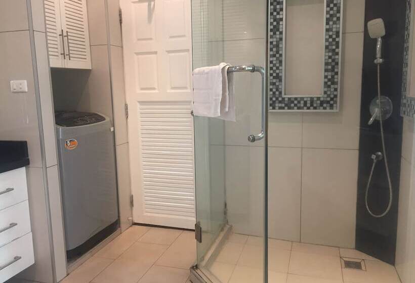 Suite Familiar 2 Dormitoris, View Talay 6 Condominium By Honey