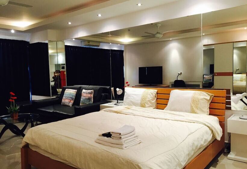 Estudi Bàsic, View Talay 6 Condominium By Honey