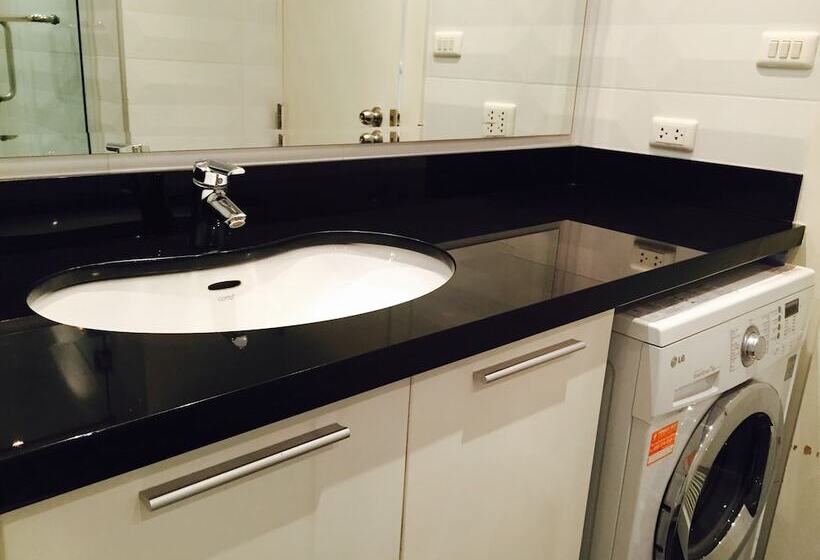 Estudi Bàsic, View Talay 6 Condominium By Honey