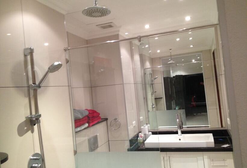 Estudi Bàsic, View Talay 6 Condominium By Honey