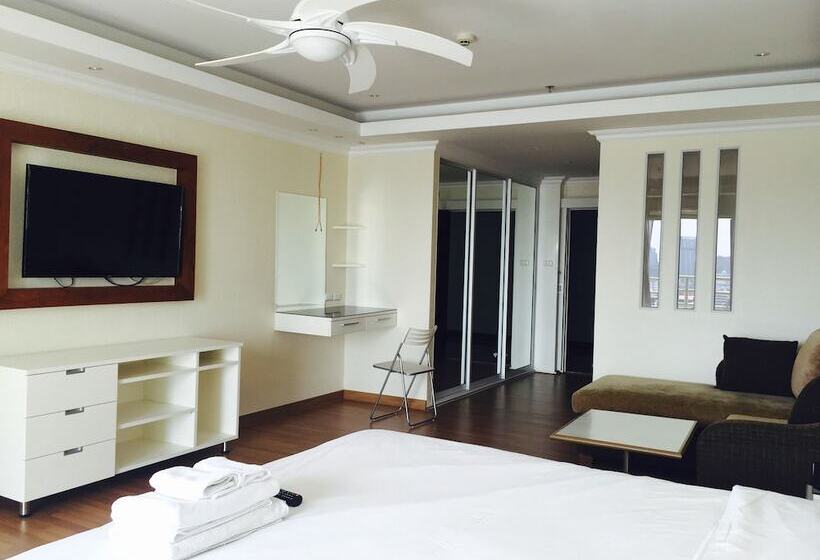 Estudi Bàsic, View Talay 6 Condominium By Honey