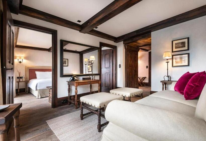 סוויטת ג'וניור עם מרפסת, Airelles Val D Isère