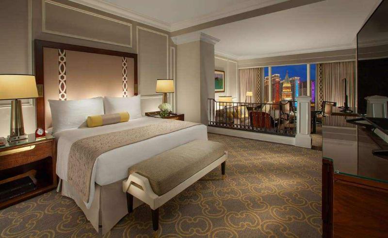 חדר סופריור, Atour