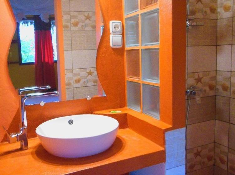 اتاق استاندارد با چشم‌انداز دریا, Trecicogne