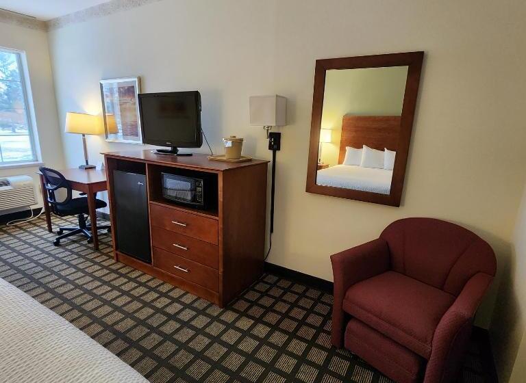 스탠다드 룸, Baymont By Wyndham Mackinaw City