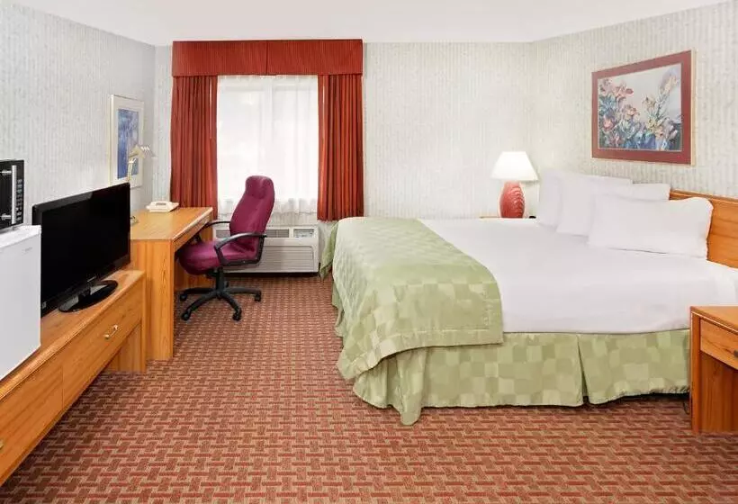身障者適用スタンダードルーム, Baymont By Wyndham St. Joseph/stevensville