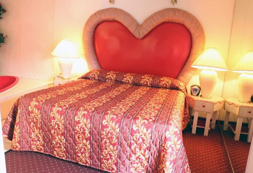 Люкс с гидромассажем, Bed Ford Inn