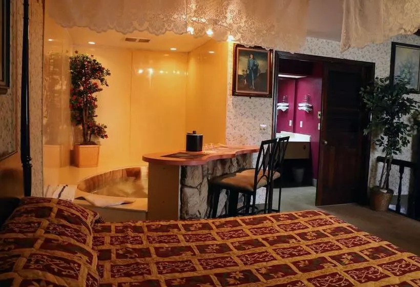 ハイドロマッサージバス付きスイート, Bed Ford Inn