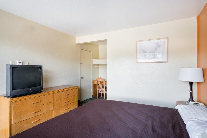 스탠다드 룸 킹사이즈 침대, OYO Hotel Shreveport Airport North