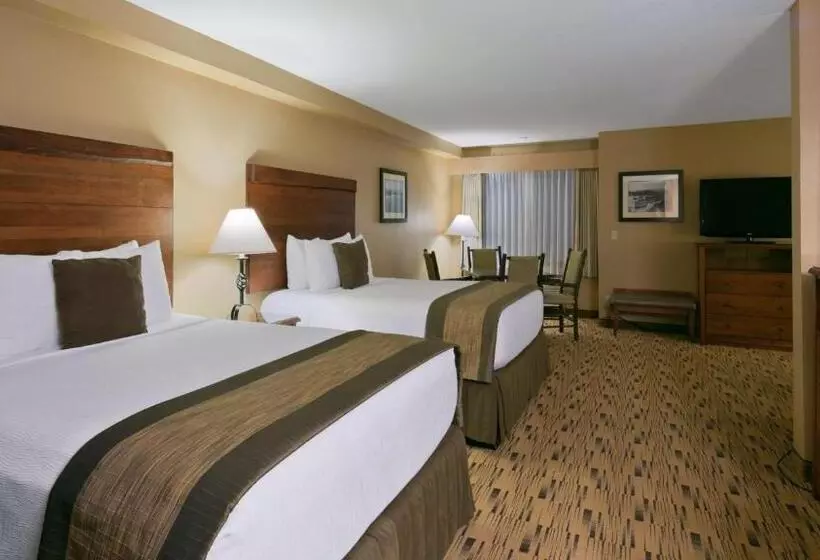 Deluxe room with river view, Best Western Plus Columbia River Inn