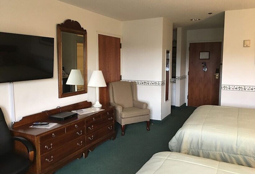 带特大床的标准间, Camden Riverhouse Hotel And Inn