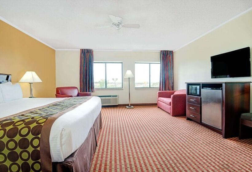 סוויטה, Days Inn & Suites By Wyndham Kansas City   Chiefs Arrowhead Stadium