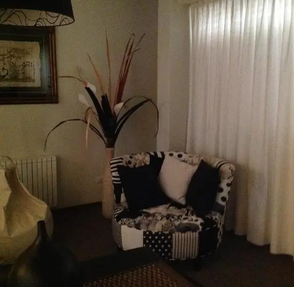 スイート, Coll Oficial Bragado Provincia De Bs As