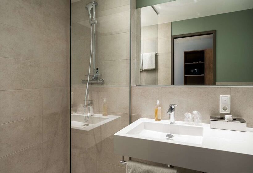 Номер Стандарт, Elaya Hotel Oberhausen