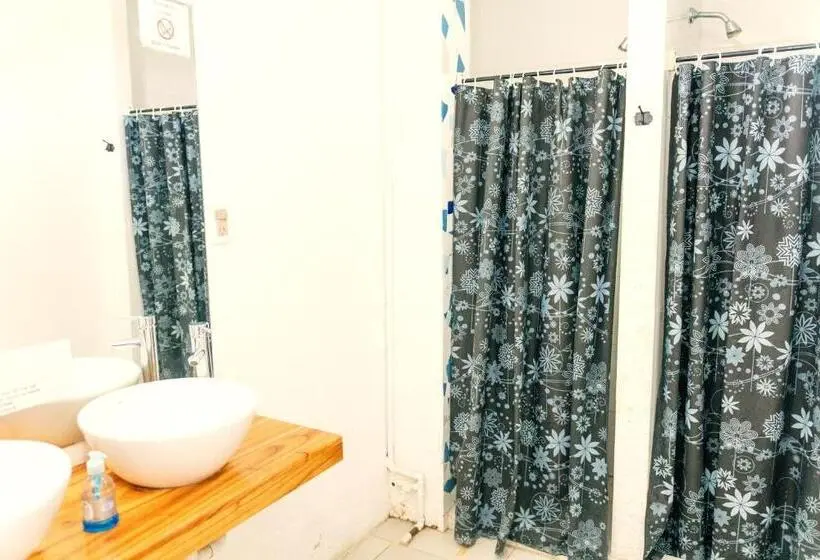 Vuode Makuusalissa, Sigrum Hostel