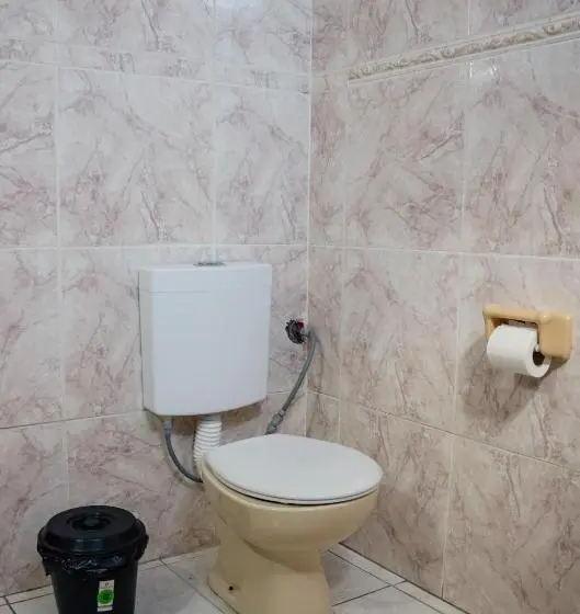 Standard Neljän Hengen Huone, Sigrum Hostel