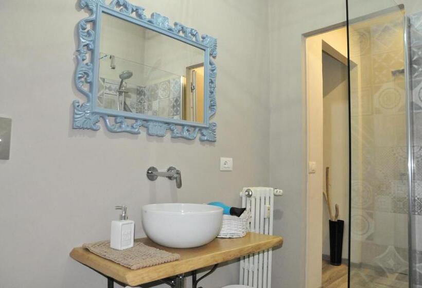 스탠다드 룸, Civico51