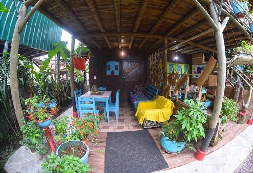 غرفة قياسية, Wood House Hostel