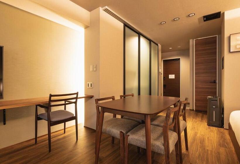 コンフォートトリプルルーム, Grand Base Iolani