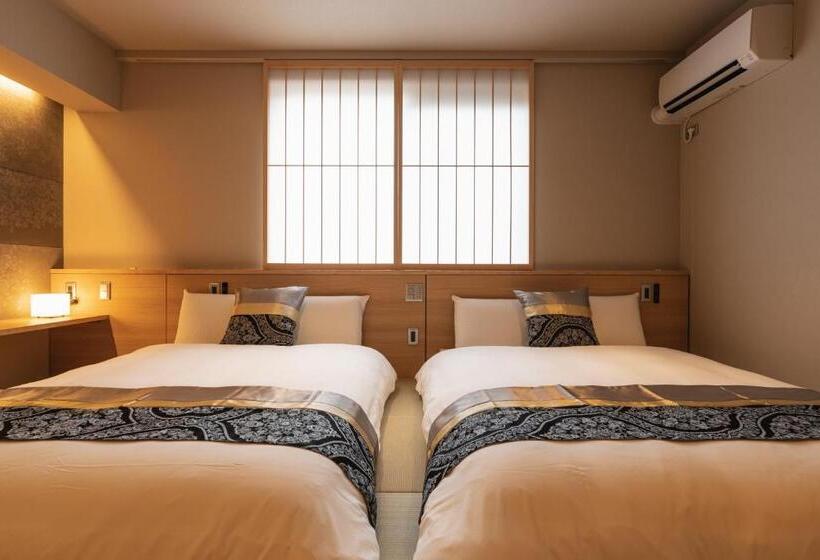 Quarto Estandar, Grand Base Iolani