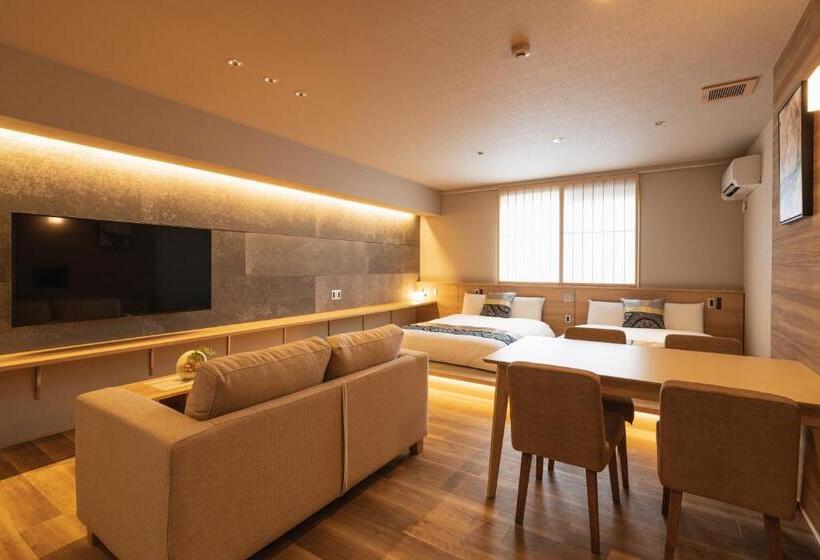 Quarto Estandar, Grand Base Iolani
