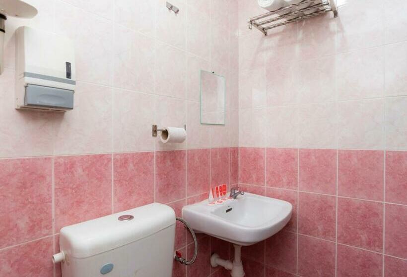 اتاق لوکس با تخت بزرگ, Oyo 44036 De Perdana Hill