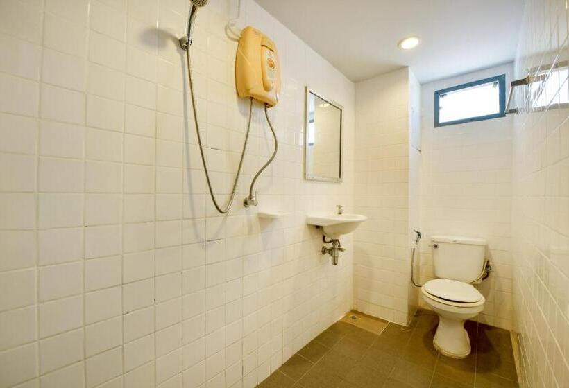 חדר סופריור, Sweet Pound