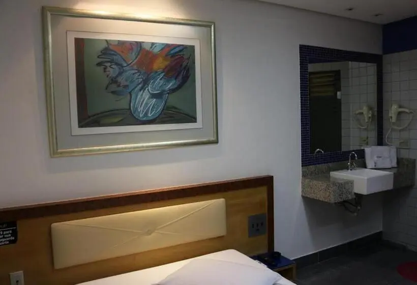 Sviitti, Auhe Motel