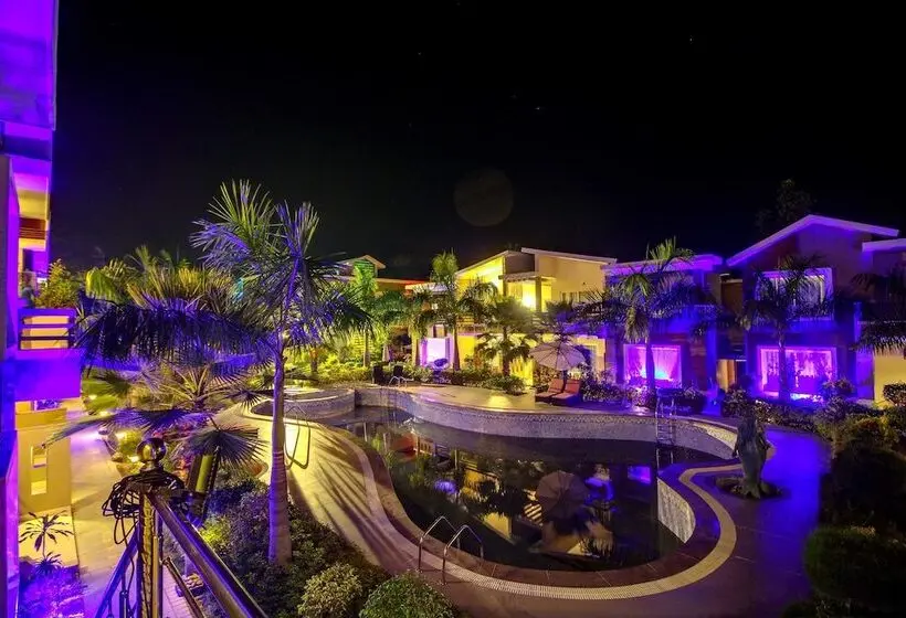 デラックスルーム, Maulik Mansion Resort