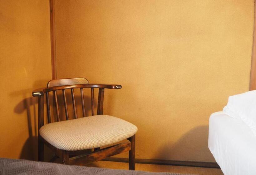 标准三人间, Guest House Suetugu