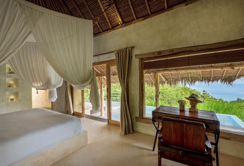 家庭间, Mathis Lodge Amed