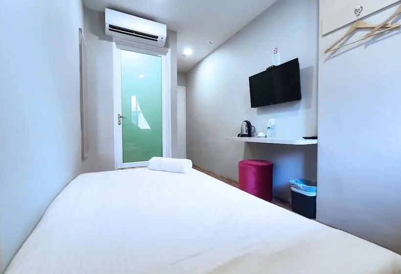 اتاق استاندارد یک نفره, Princess Hotel Pontian