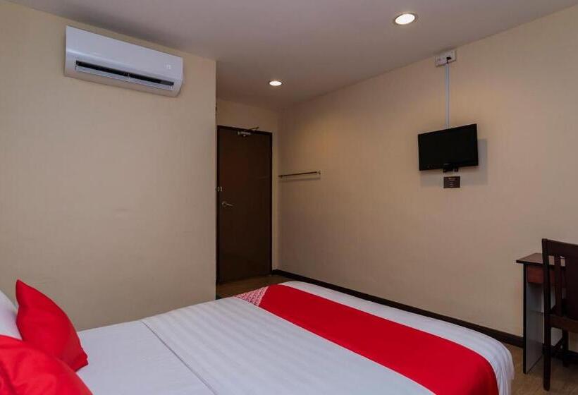 اتاق لوکس, 98 Hotel By Oyo Rooms