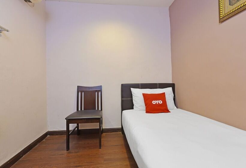 اتاق لوکس یک تخته, 98 Hotel By Oyo Rooms