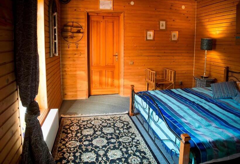 اتاق استاندارد, Rakši