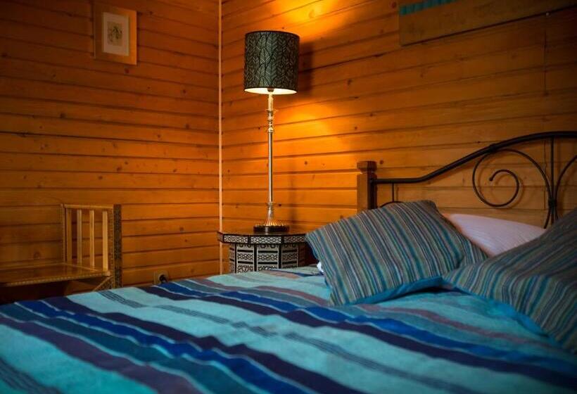 اتاق استاندارد, Rakši