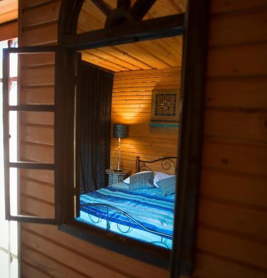 اتاق استاندارد, Rakši