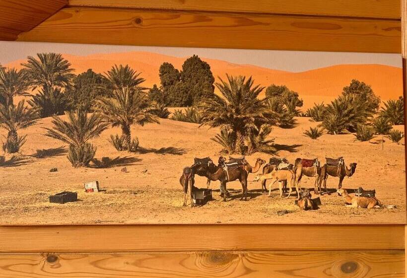 اتاق استاندارد سه تخته با سرویس بهداشتی مشترک, Rakši