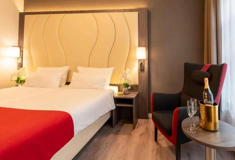 コンフォートルーム, Plaza Premium Den Haag City Center
