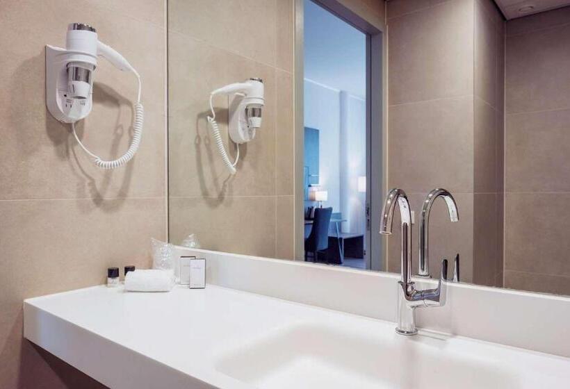 스탠다드 트리플 룸, Plaza Premium Den Haag City Center