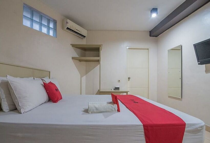 豪华房间, Reddoorz Plus Near Museum Geologi Bandung