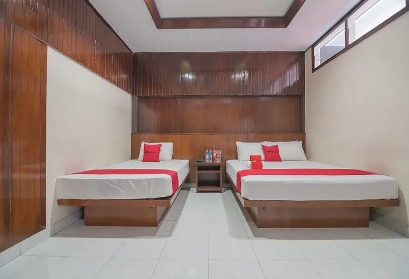 ファミリールーム, Reddoorz Plus Near Museum Geologi Bandung
