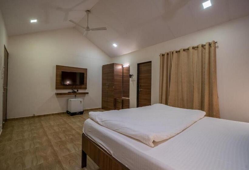 Stuga, Green Velvet Resort Near Pawna Lake