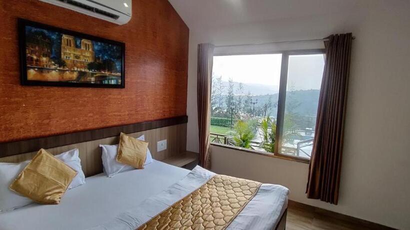 Stuga, Green Velvet Resort Near Pawna Lake