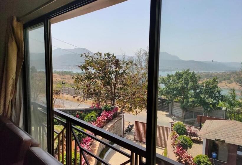 3 Sovrums Villa, Green Velvet Resort Near Pawna Lake