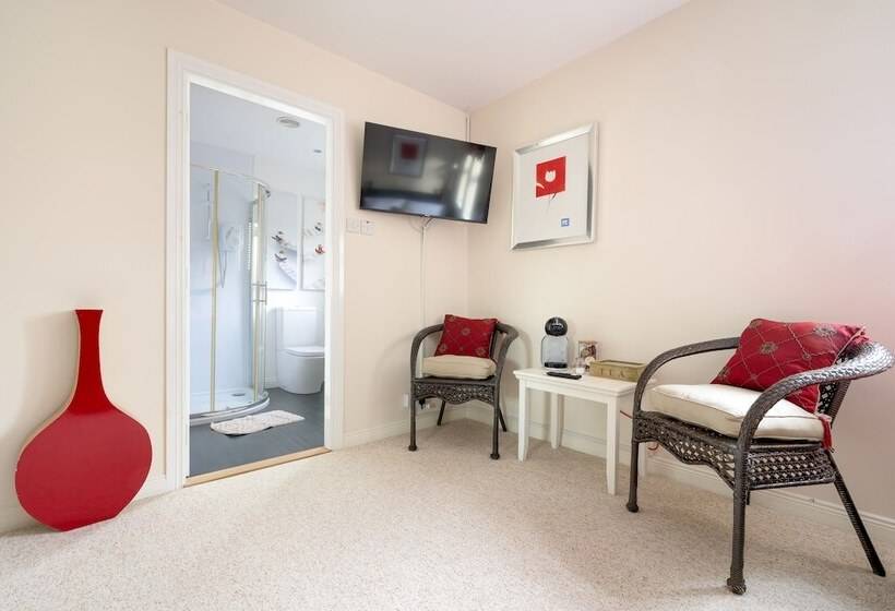 غرفة ديلوكس, Willow House Bed & Breakfast And Orchard Studios Self Catering